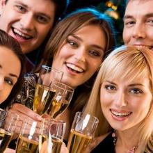 224_Drinking20Champagne.jpg 224_Drinking20Champagne.jpg